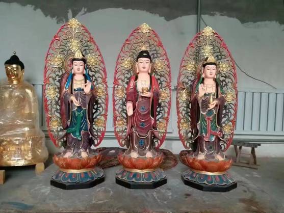 極彩，淡彩，勾金線，