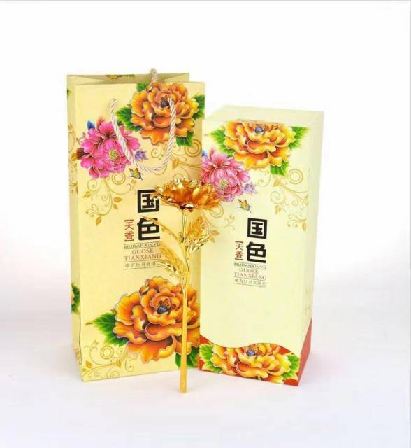 金牡丹，康乃馨，向日葵，結(jié)婚胸花。